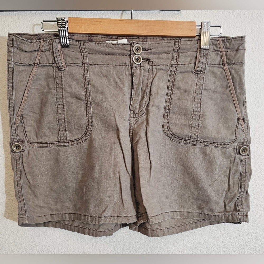 Abercrombie & Fitch Women's Brown Cargo Shorts